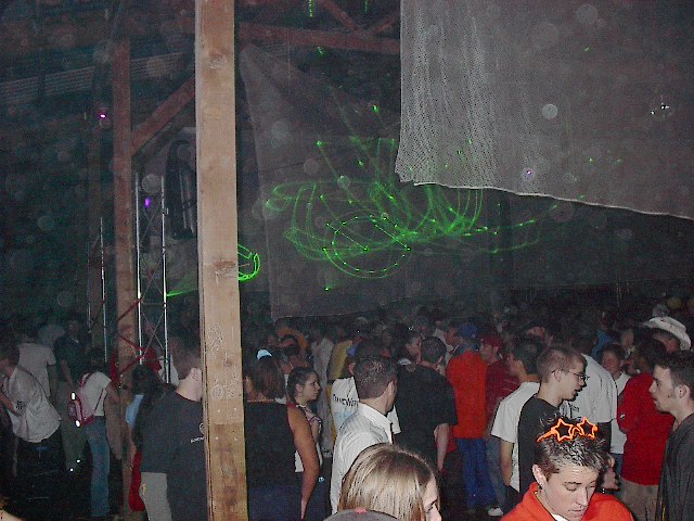 crowd-and-lazers.JPG 100.9K