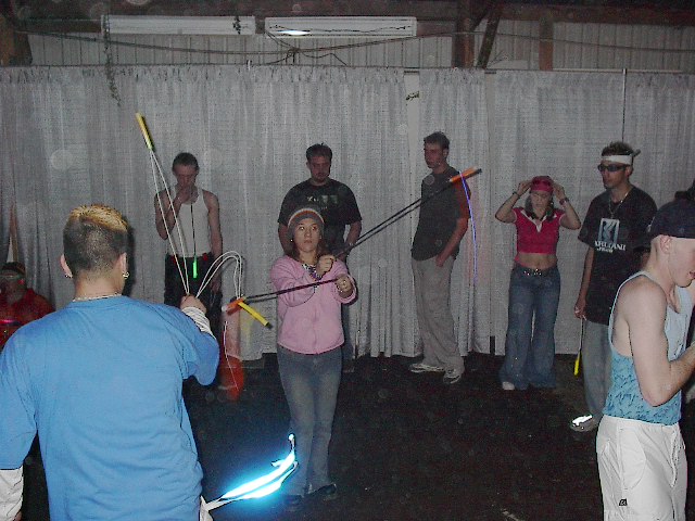 glowstick-fun-4.JPG 95.5K