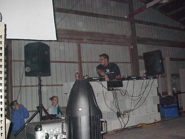 name-that-DJ-2.JPG 94.3K