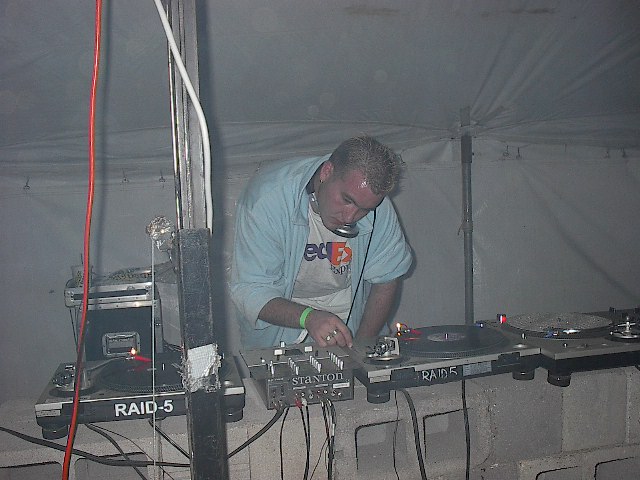 name-that-DJ-3.JPG 79.8K
